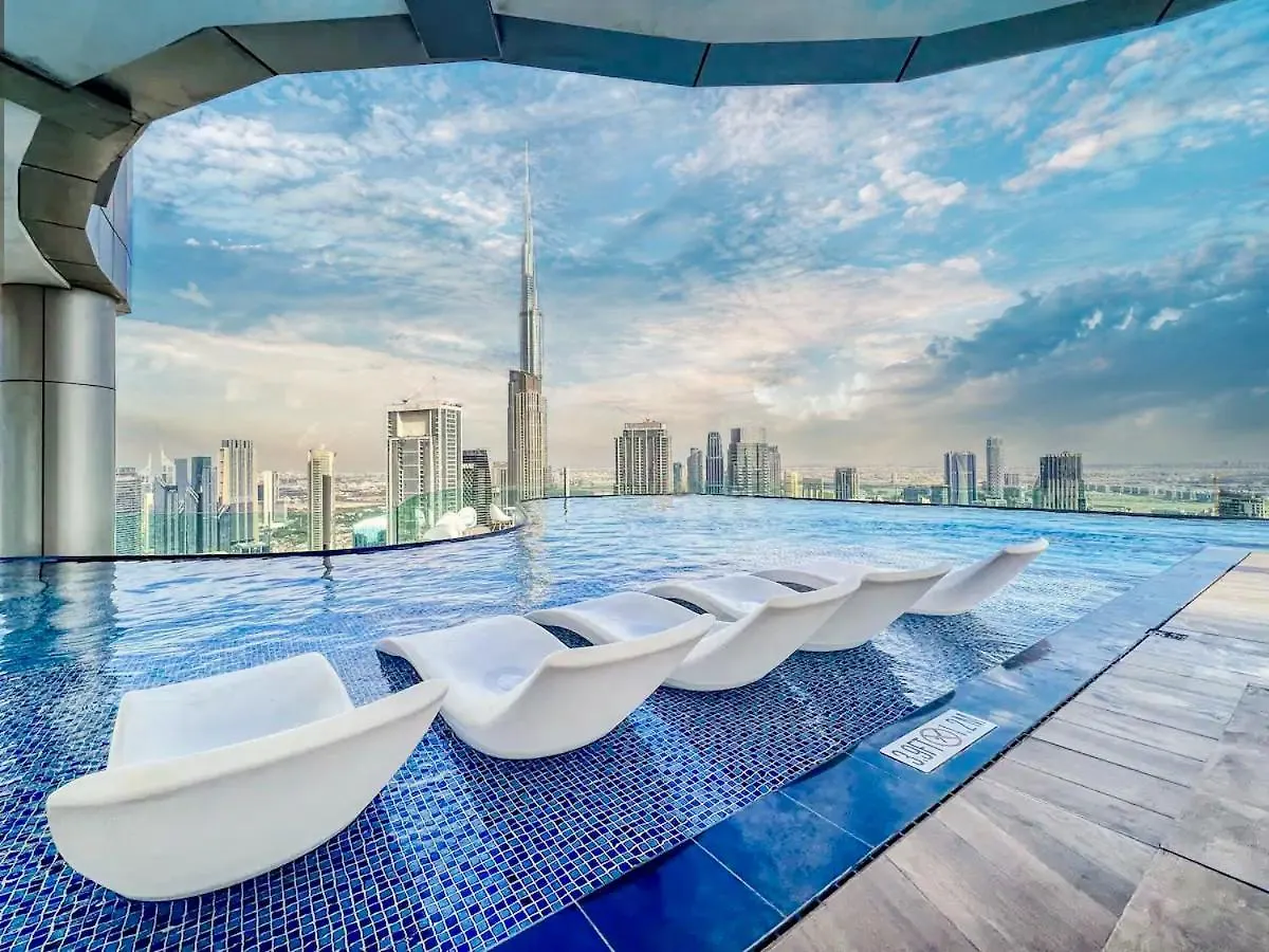 Apartmán Sky Infinity Pool, Burj Khalifa Views Dubaj